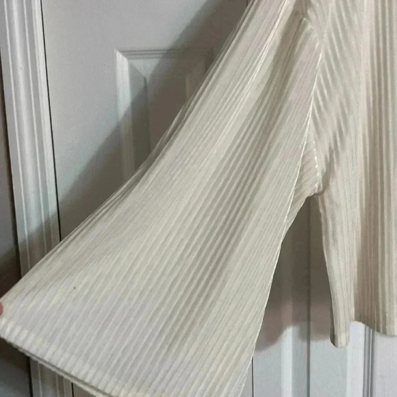 Iconic cream long sleeve top shirt blouse size Large - Picture 5 of 12